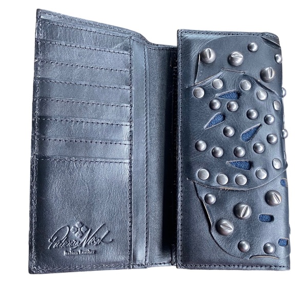 Patricia Nash Terresa Wallet black leather metal studded - Picture 2 of 8